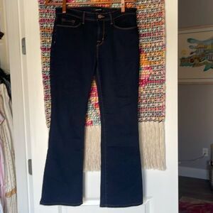 J Brand dark wash boot cute stretch jean